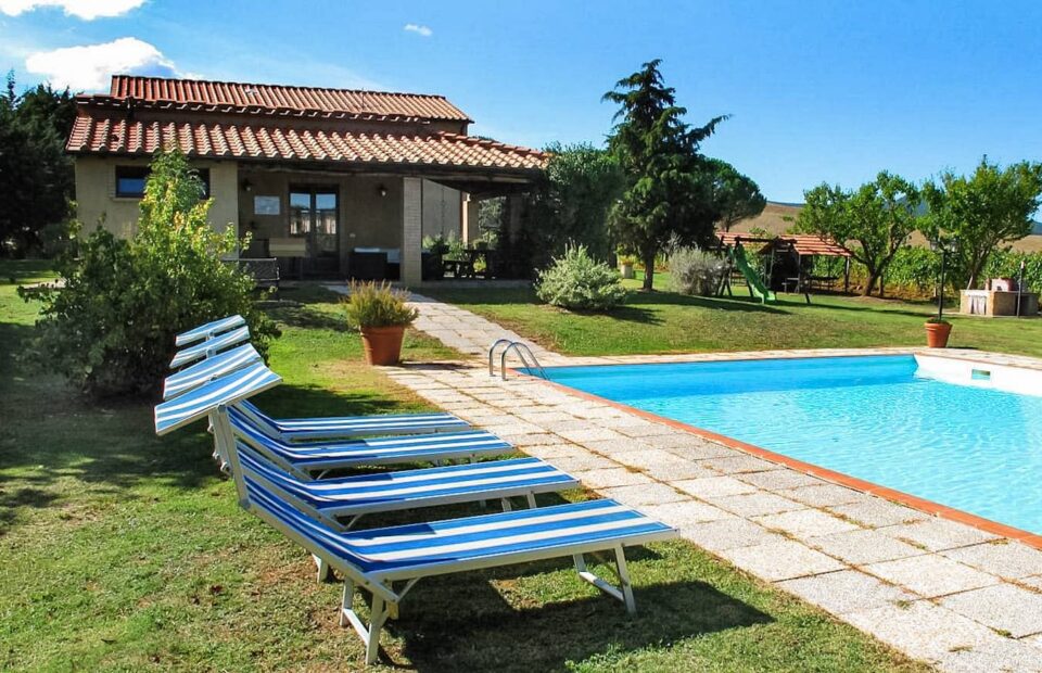 Swimming pool at Le Selvole, one of Tuscany best agriturismos